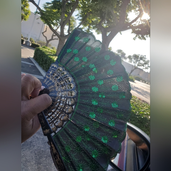 One of 3 fans for Sale - Picture 4 of 4